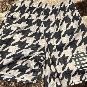 EE Shorts Houndstooth